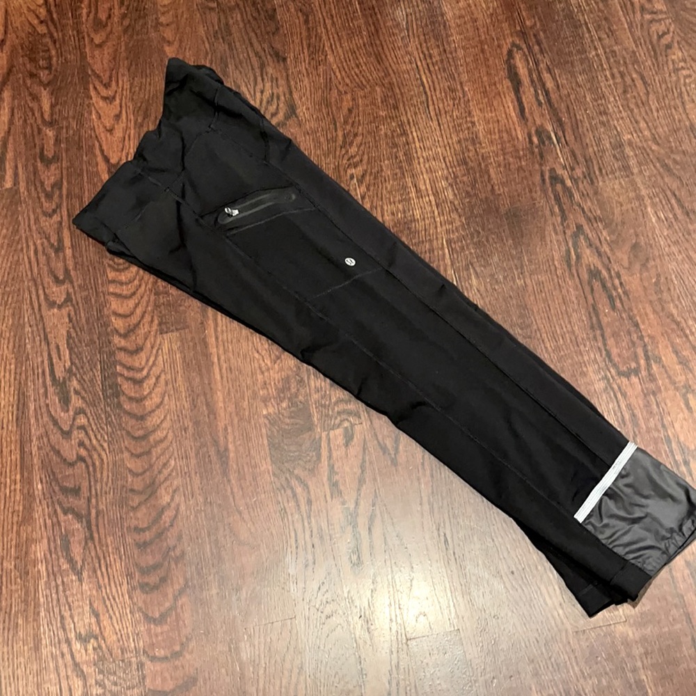 Lululemon gently used straight leg workout pants